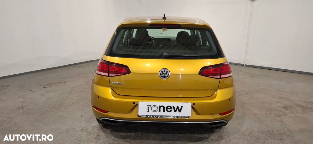 Volkswagen Golf 1.6 TDI DSG Comfortline - 9