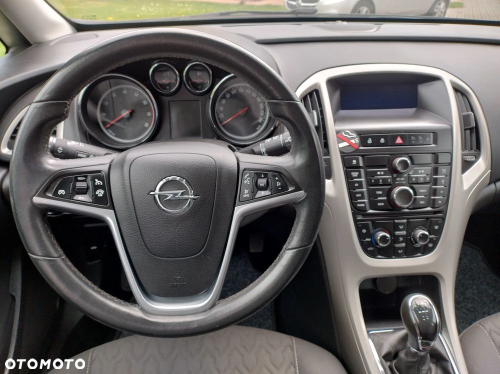 Opel Astra 1.6 Style - 29