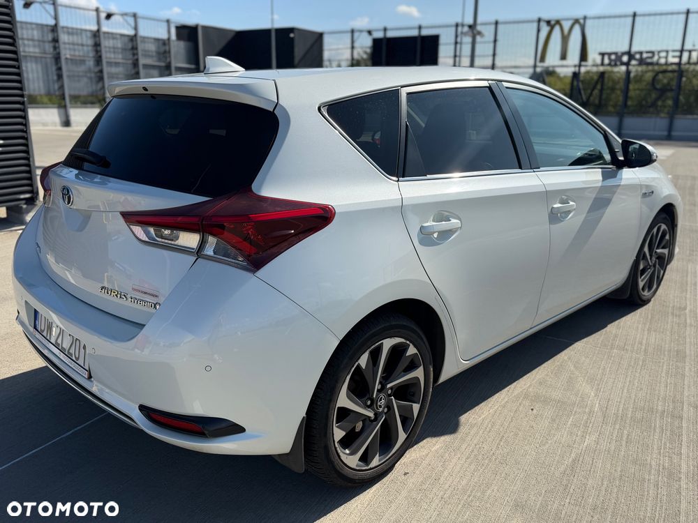 Toyota Auris Hybrid 135 Comfort - 8