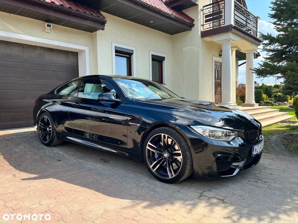 BMW M4 DKG - 22