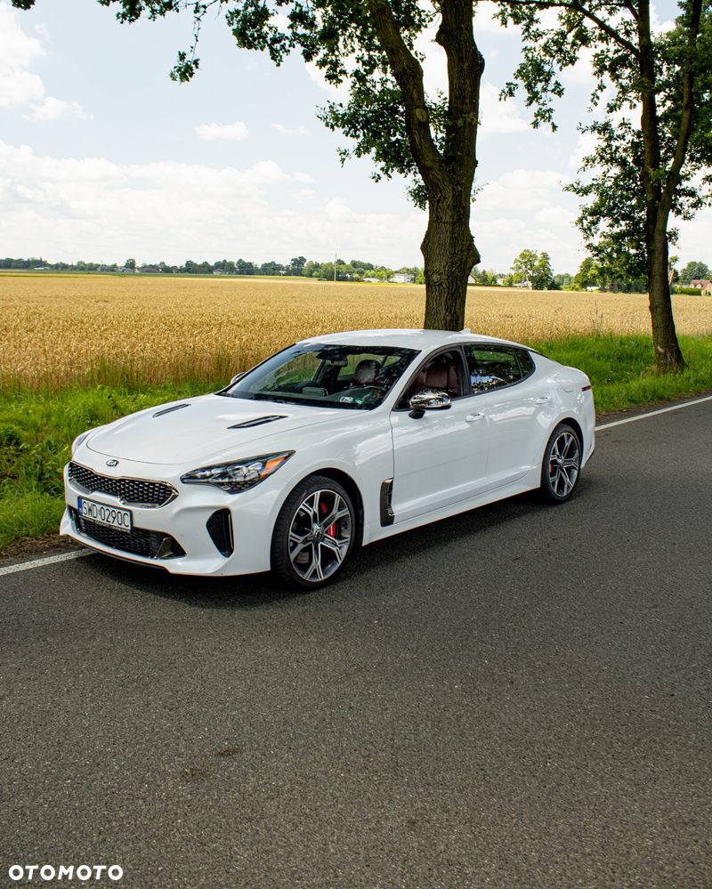 Kia Stinger 3.3 T-GDI AWD GT - 1