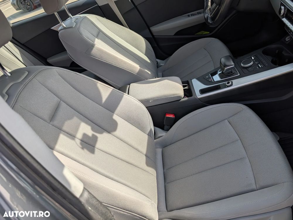 Audi A4 2.0 TDI S tronic - 12