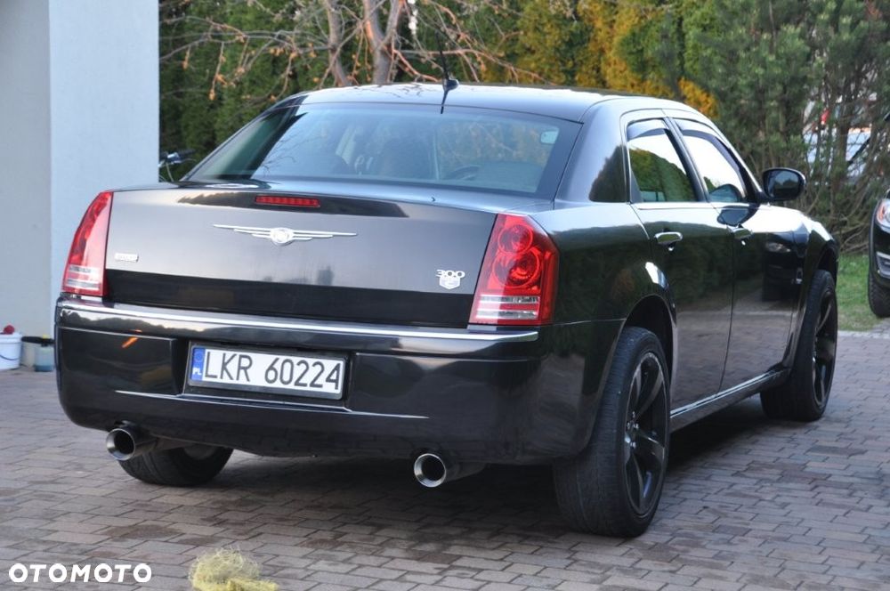 Chrysler 300C 5.7 Automatik - 24