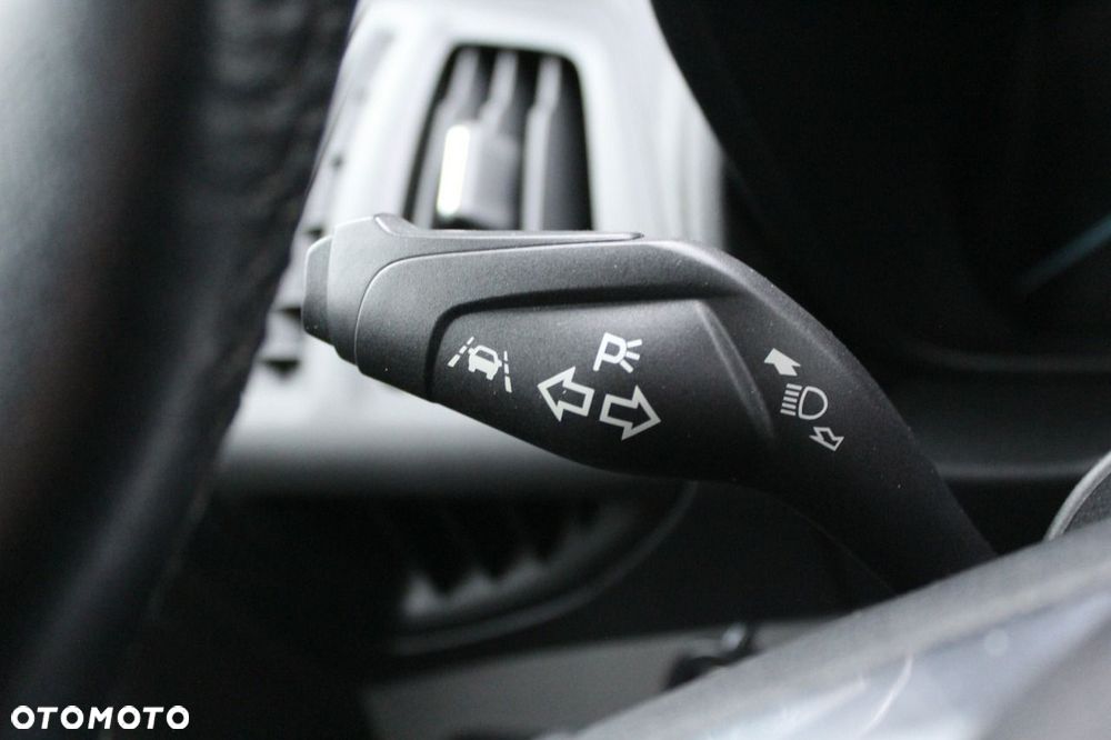 Ford Tourneo Connect 1.5 EcoBlue Start-Stop Titanium - 26