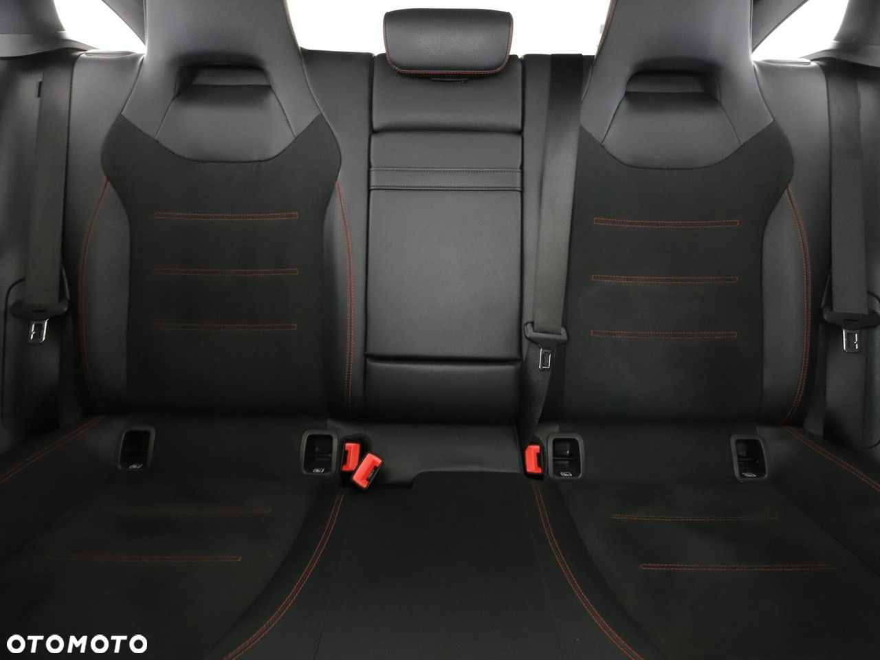Mercedes-Benz CLA 220 Shooting Brake 7G-DCT Edition 1 - 18