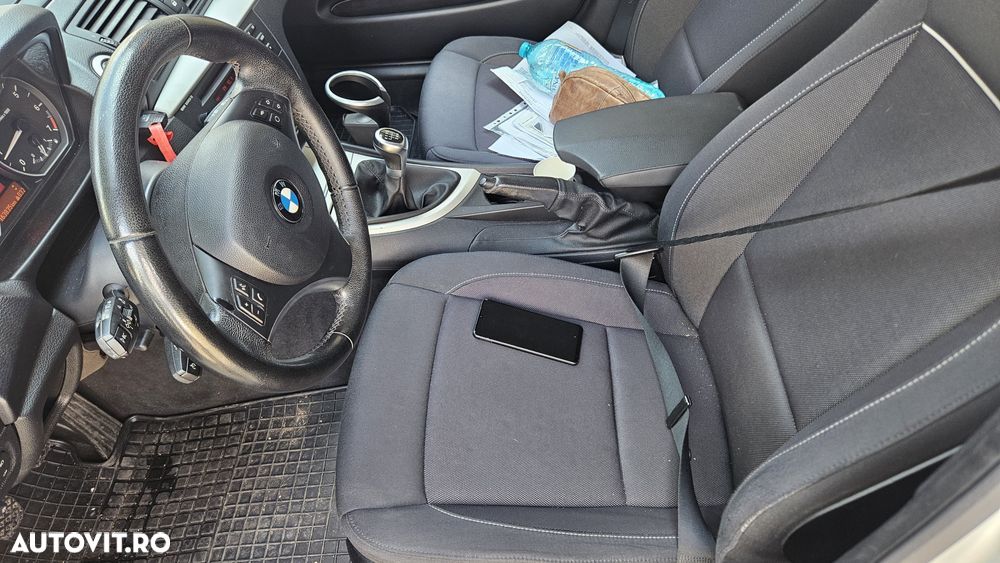BMW Seria 1 116i - 6