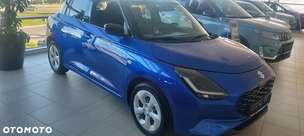 Suzuki Swift 1.2 Dualjet SHVS Premium Plus CVT - 11