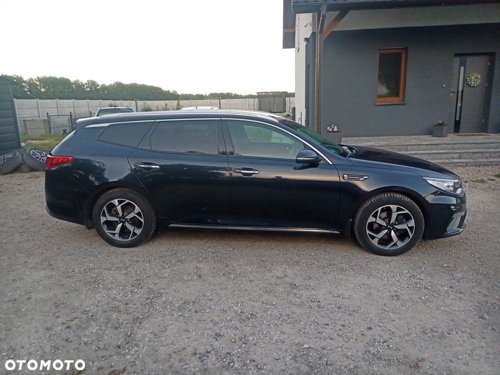 Kia Optima 1.6 T-GDI L DCT - 4