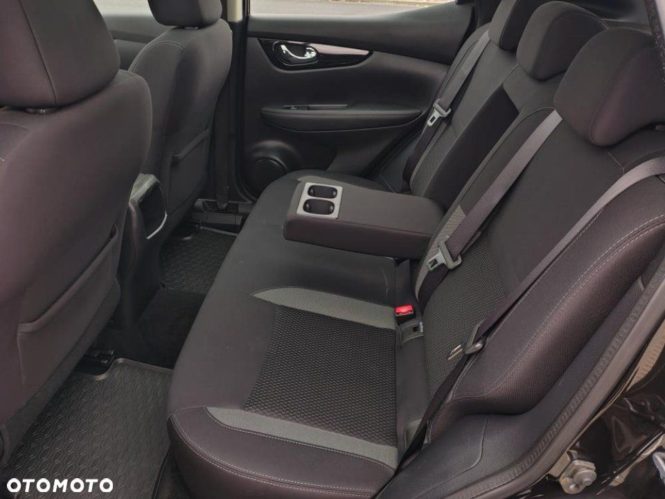 Nissan Qashqai - 15