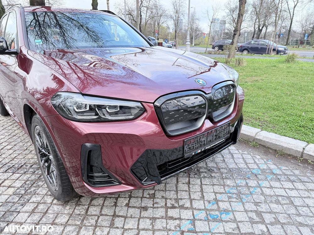 BMW iX3 Inspiring - 12