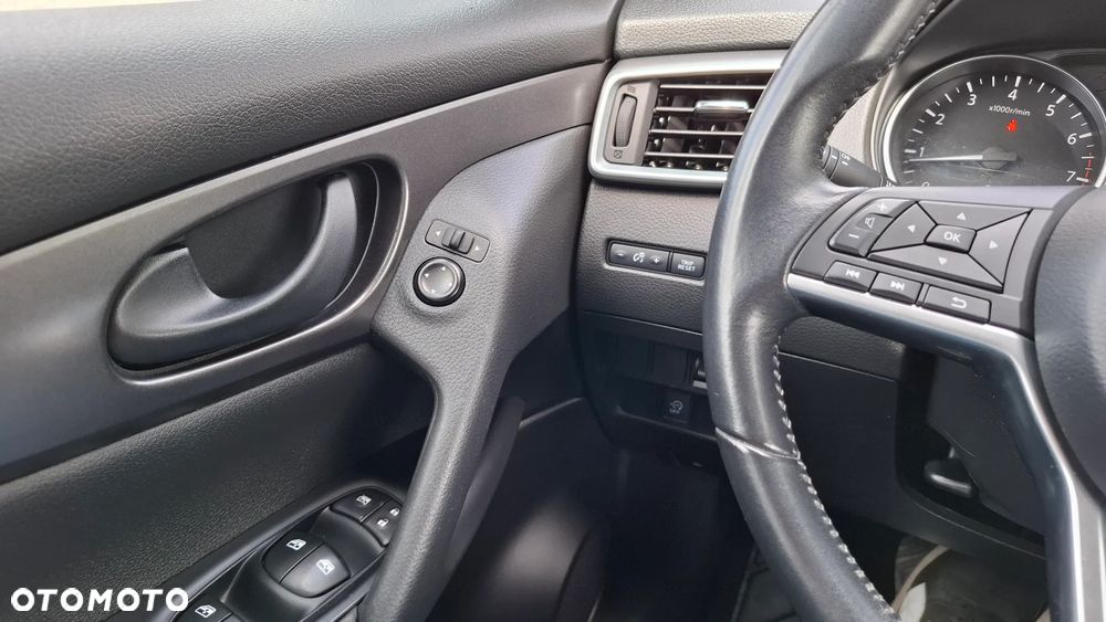 Nissan Qashqai 1.2 DIG-T Acenta - 18