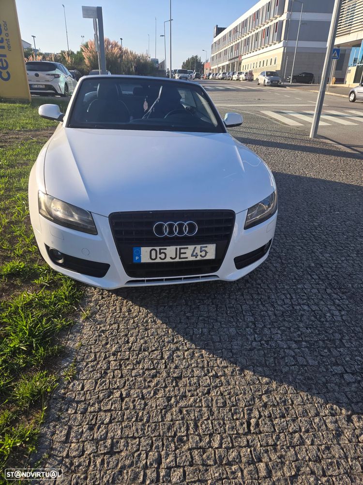 Audi A5 Cabrio 2.0 TDi S-line - 1