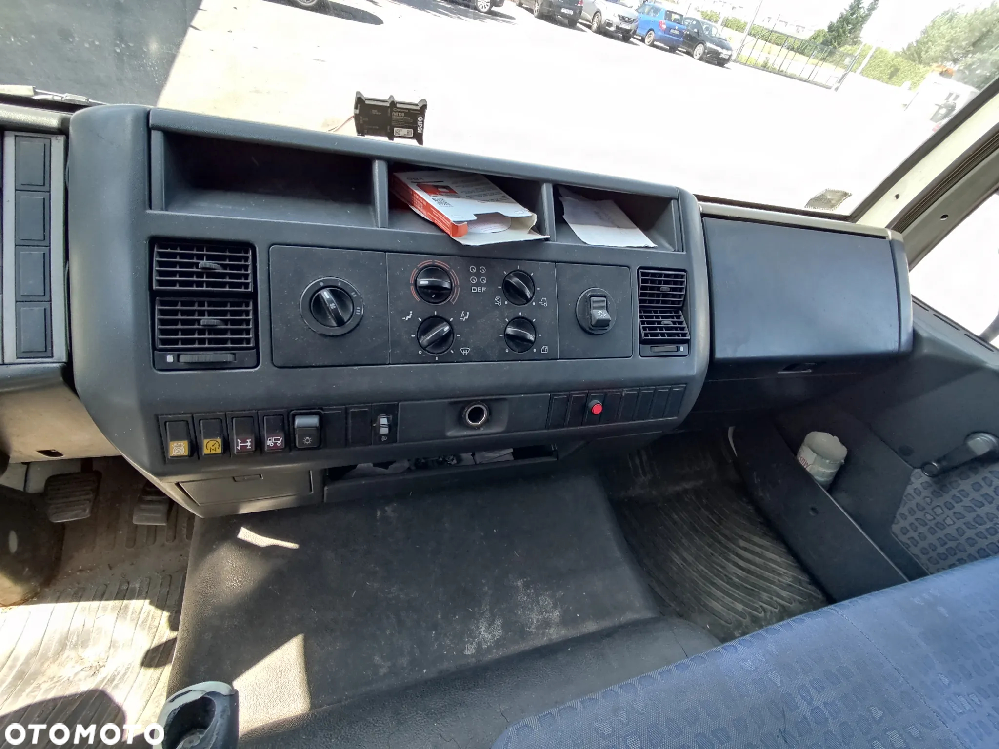 MAN LE  8.140 4X2 BB - 10