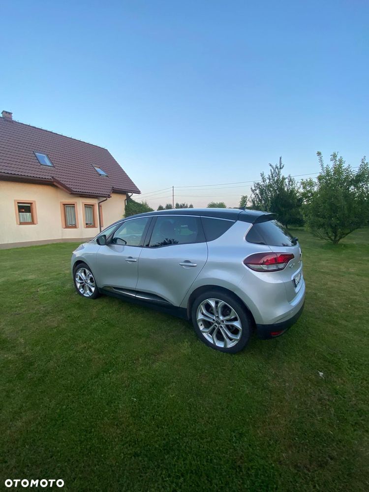 Renault Scenic - 12