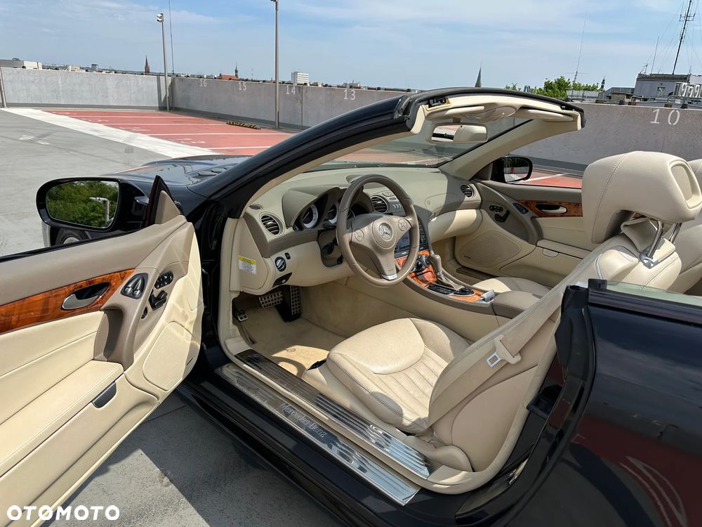 Mercedes-Benz SL 500 7G-TRONIC - 19