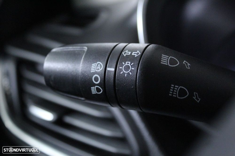 Fiat Tipo Station Wagon 1.3 M-Jet Lounge Tech - 24