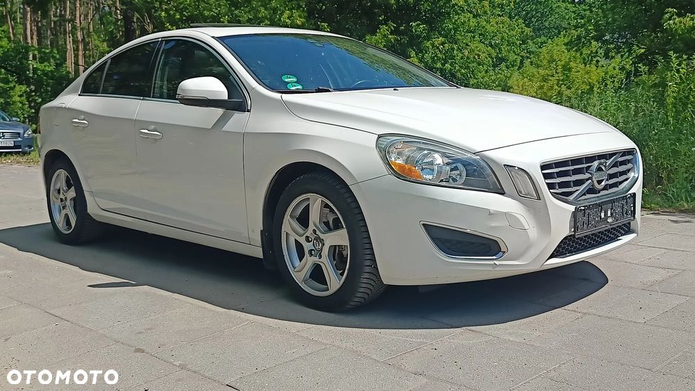 Volvo S60 2.5 T5 - 25