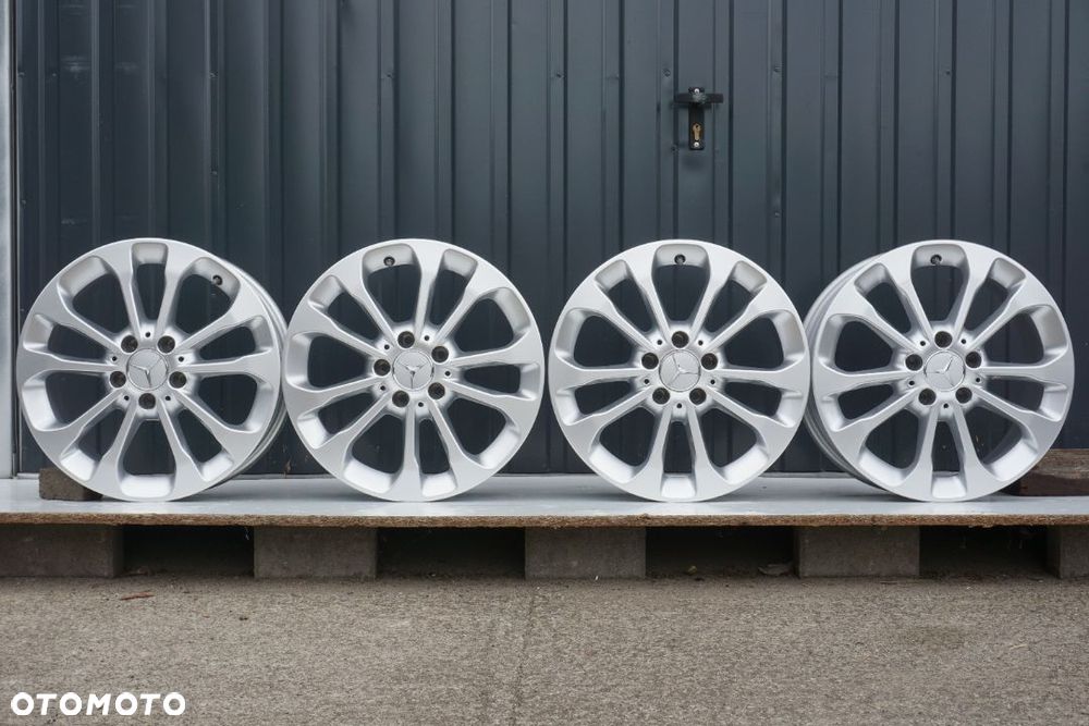 Mercedes W156 5x112 17 6,5J et38 - 4