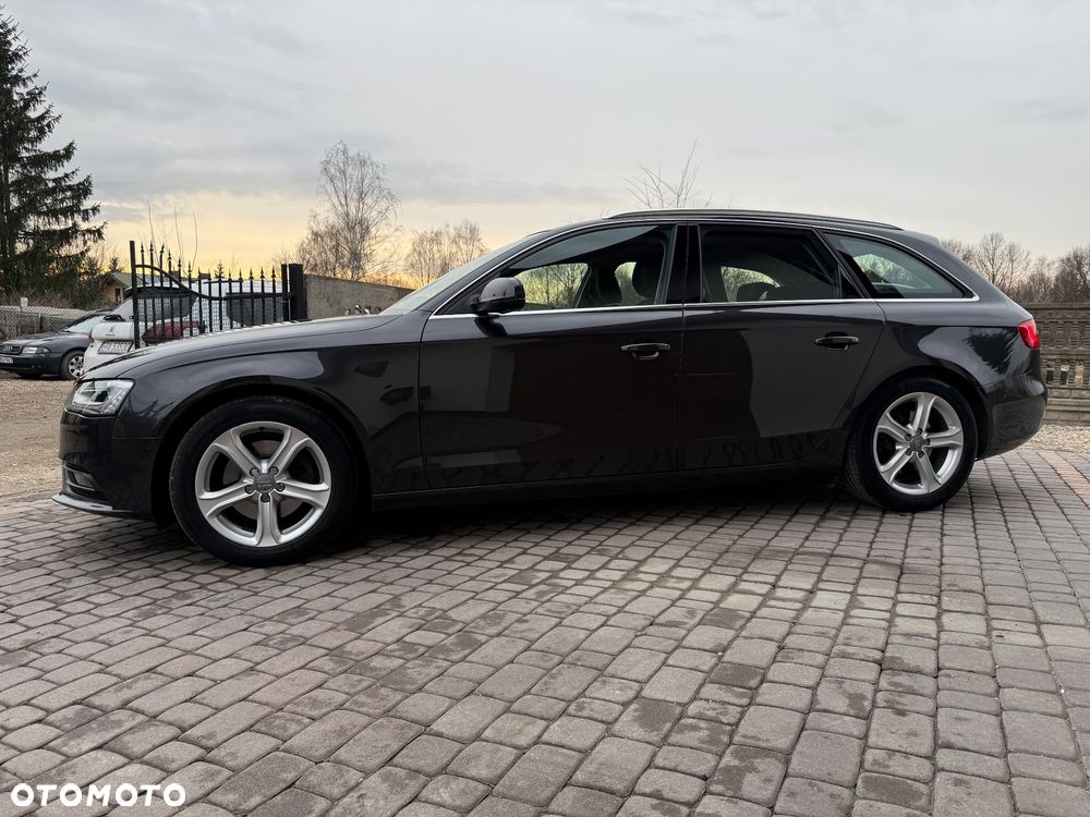 Audi A4 Avant 2.0 TDI DPF S line Sportpaket - 31