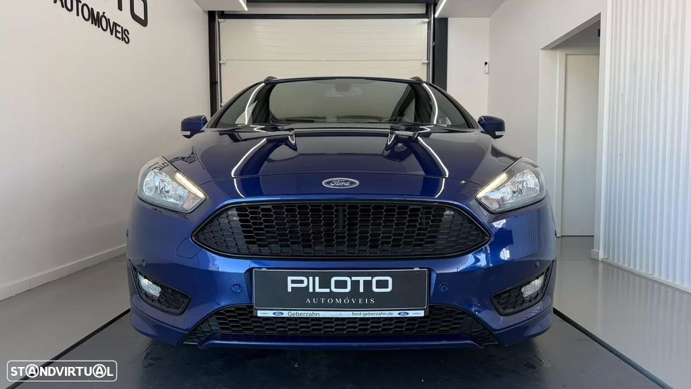Ford Focus SW 1.0 EcoBoost ST-Line - 4
