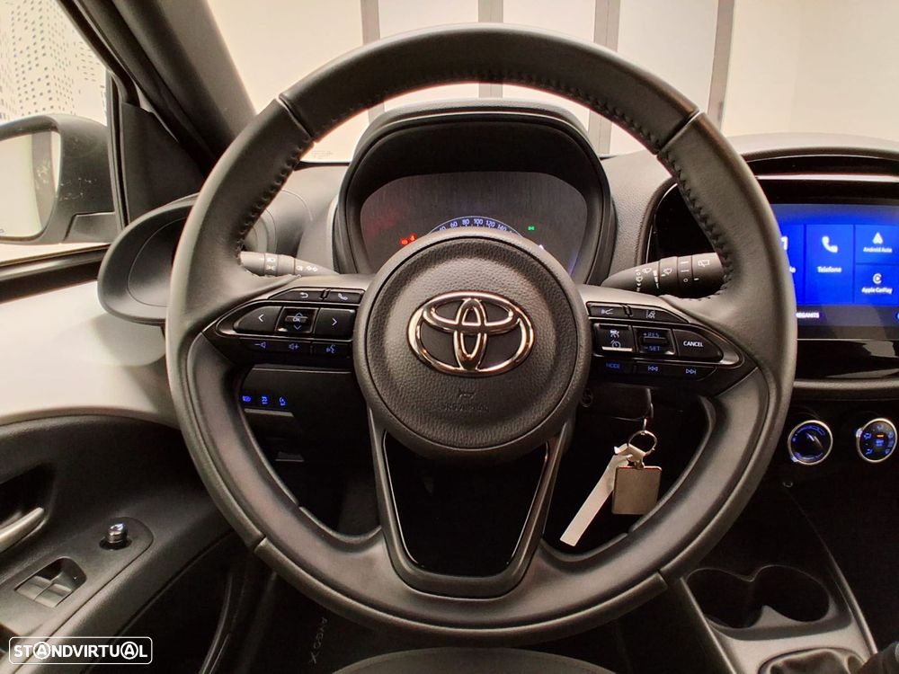 Toyota Aygo X - 13