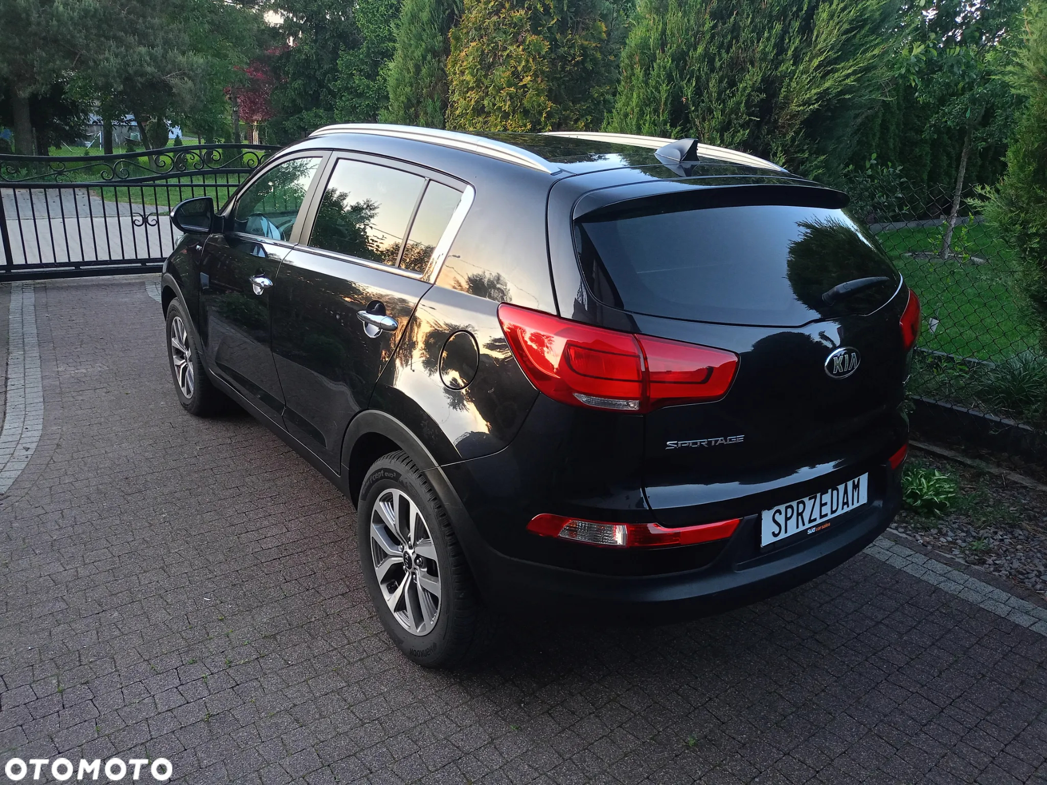Kia Sportage 2.0 CRDI 4WD Dream-Team Edition - 6