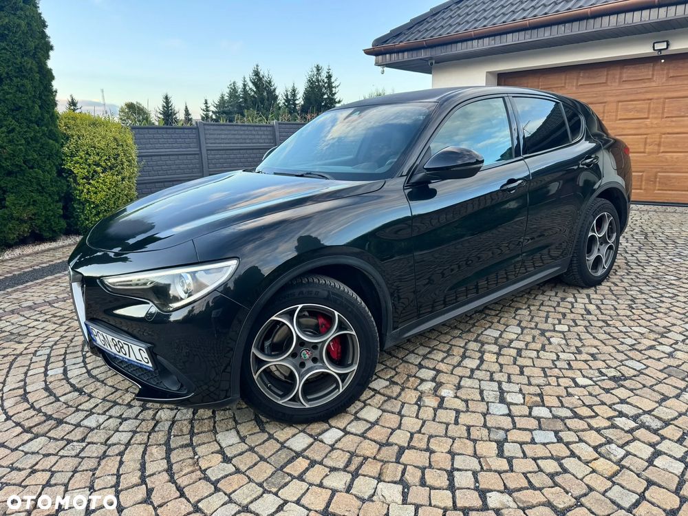 Alfa Romeo Stelvio - 25