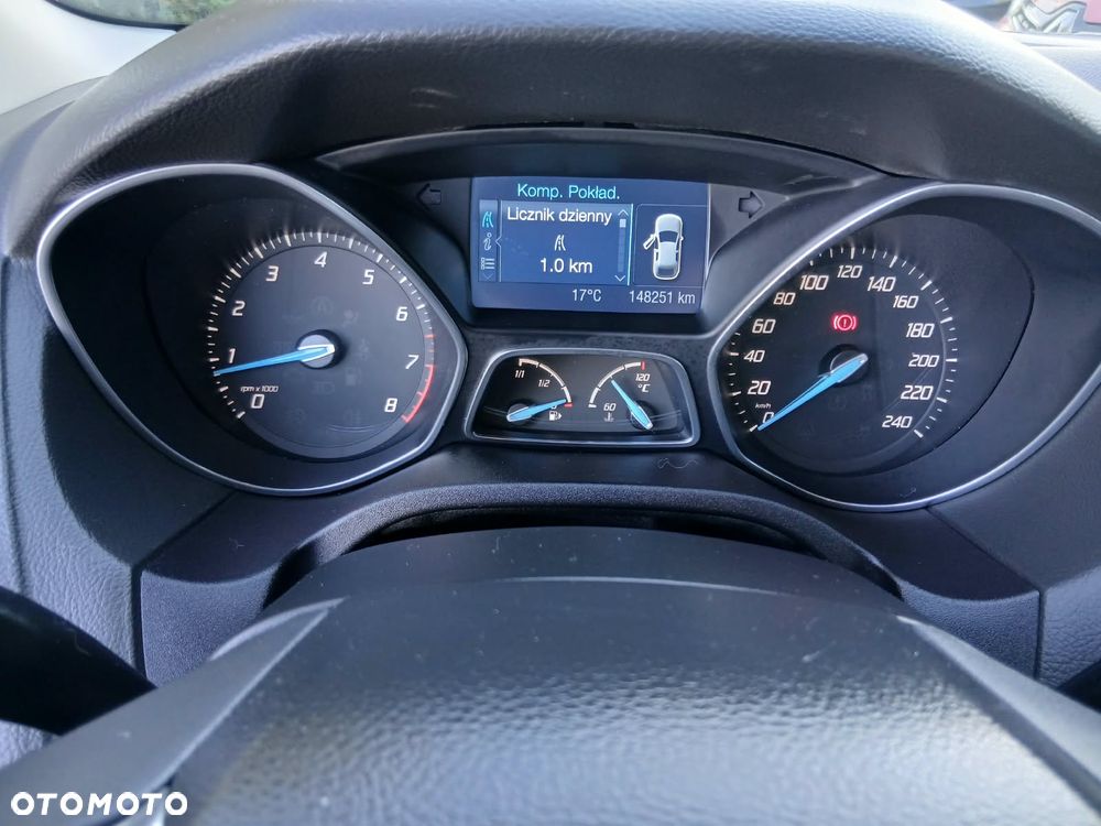 Ford Focus 1.6 Ti-VCT Titanium - 26