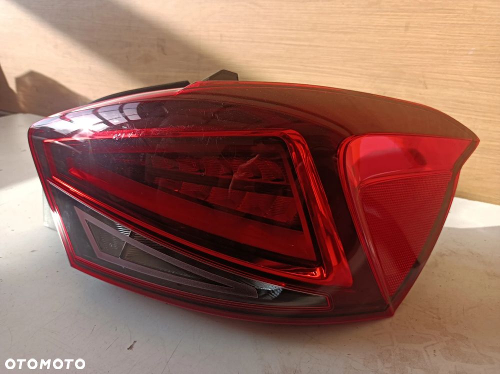 Lampa tylna prawa LED Seat Ibiza V 17-  21275602 - 2