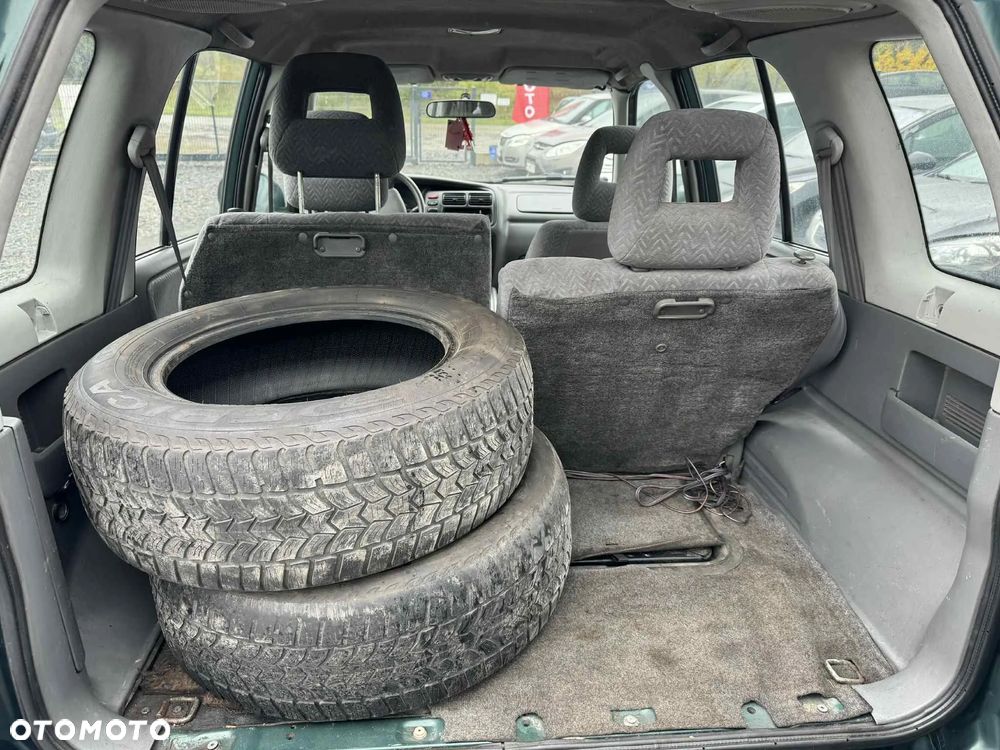 Suzuki Grand Vitara 2.0 TDi - 12