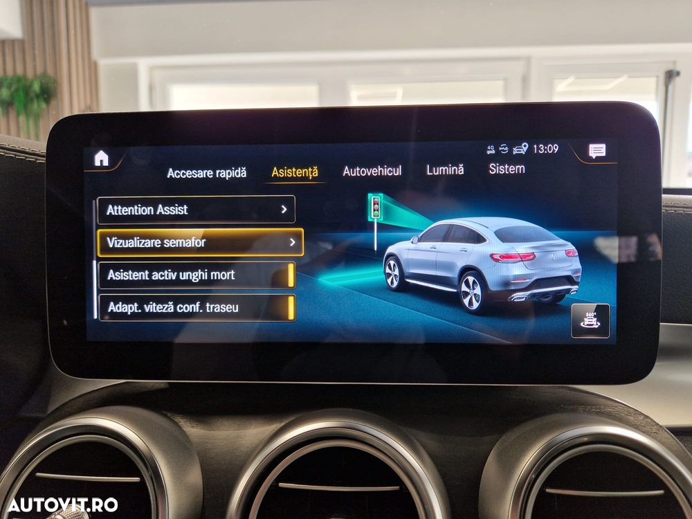 Mercedes-Benz GLC Coupe 300 de 4Matic 9G-TRONIC - 32