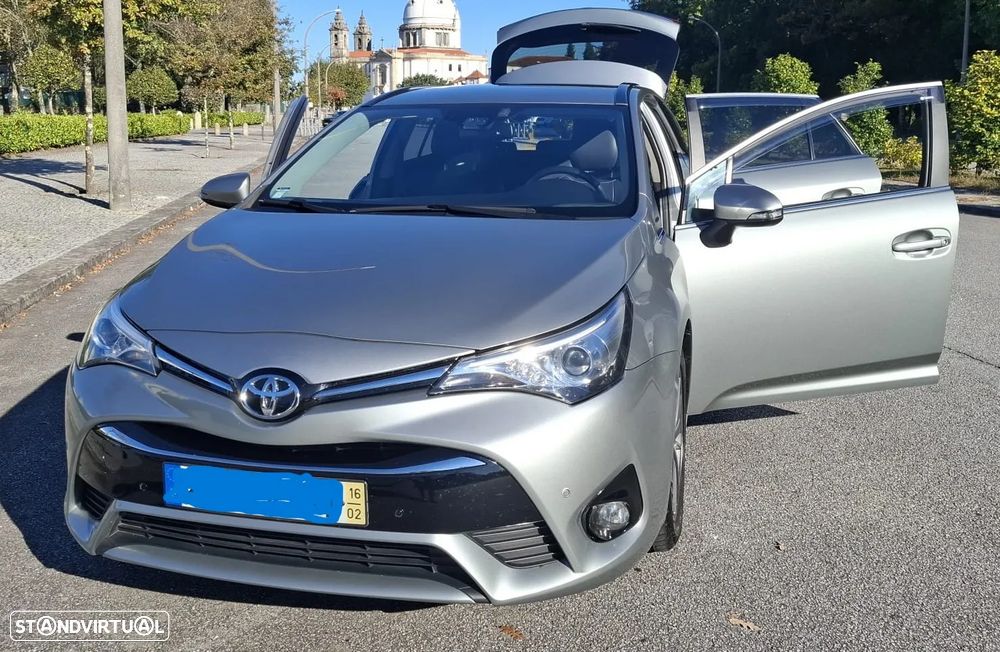 Toyota Avensis SW - 14