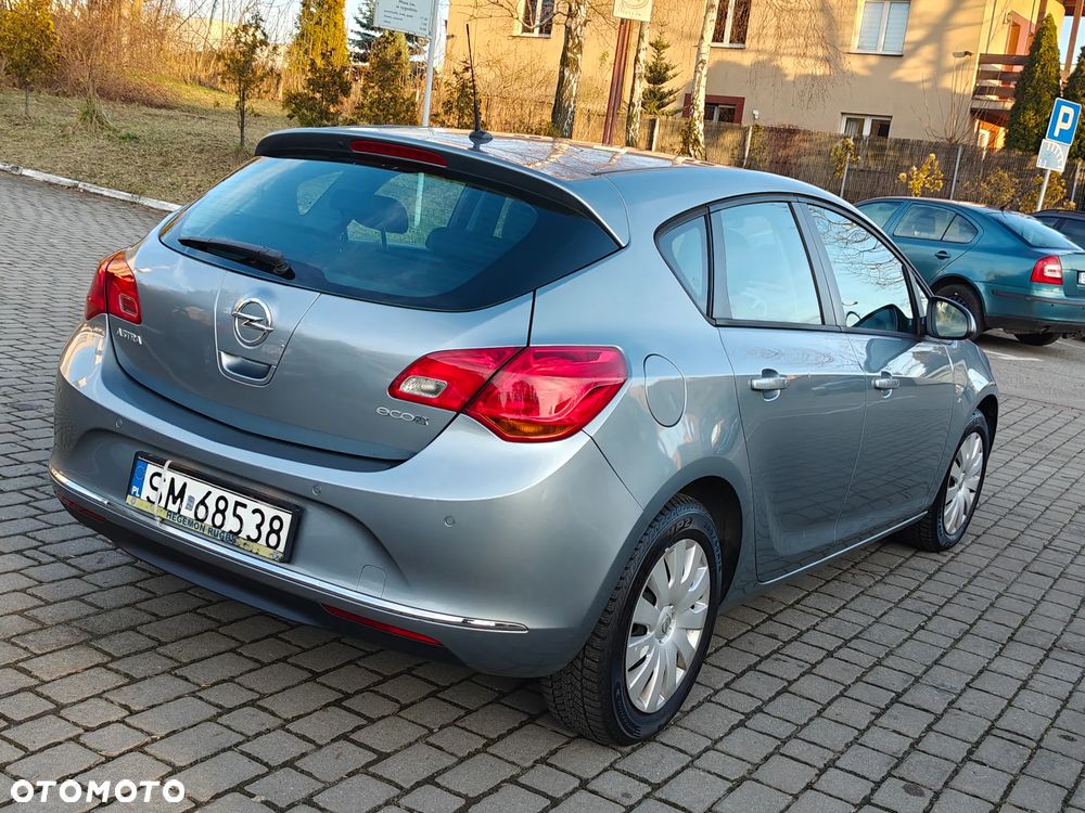 Opel Astra 1.8 Enjoy - 10