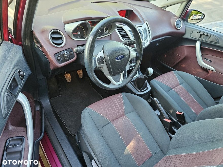 Ford Fiesta 1.25 Titanium - 10