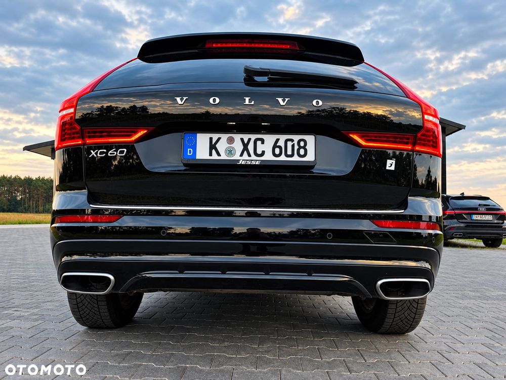 Volvo XC 60 B6 B AWD R-Design