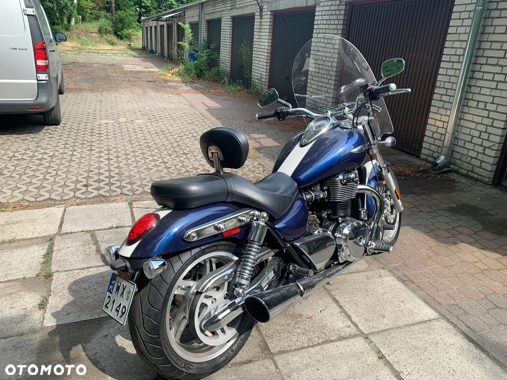 Triumph Thunderbird - 4