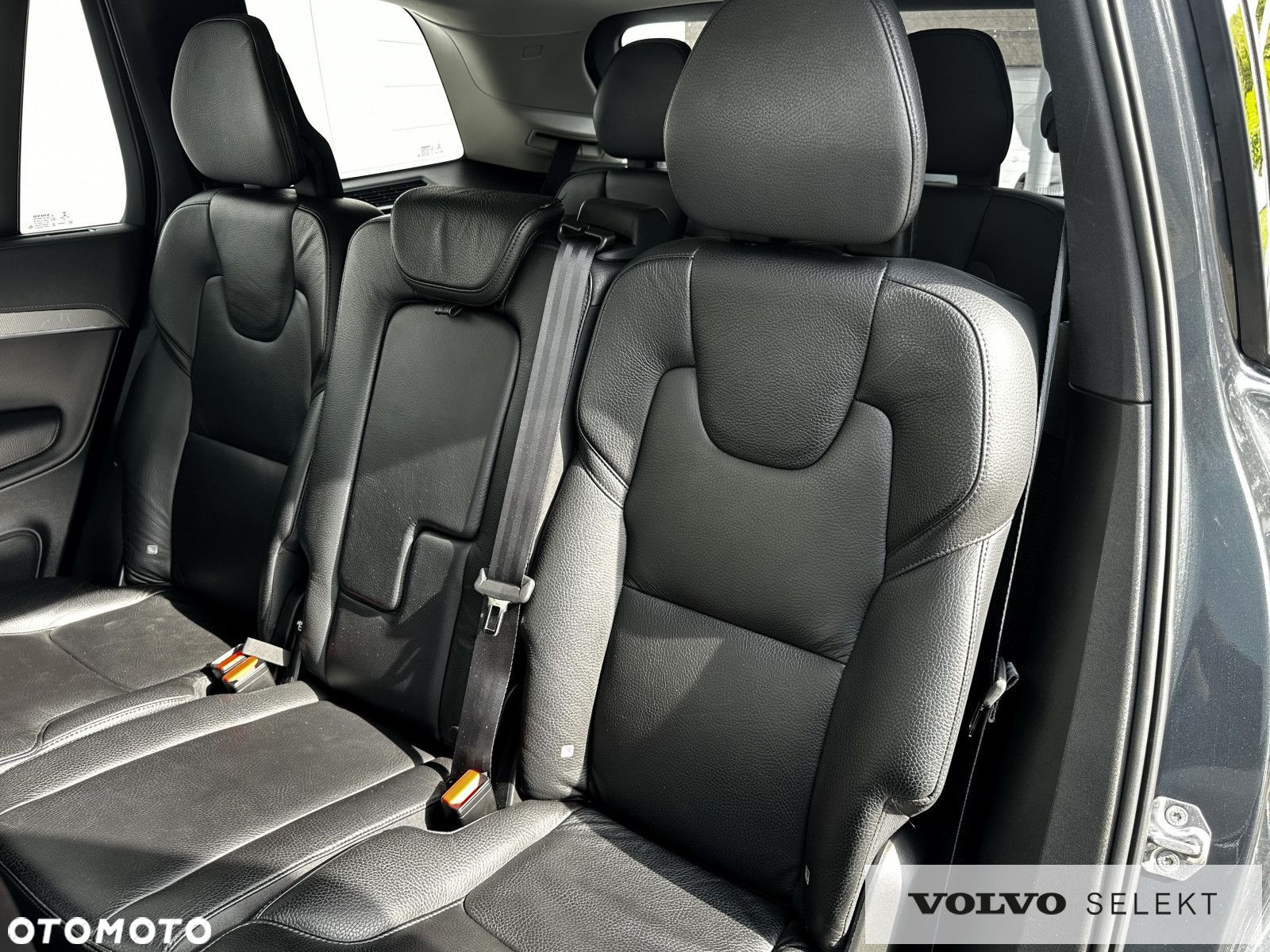 Volvo XC 90 - 18