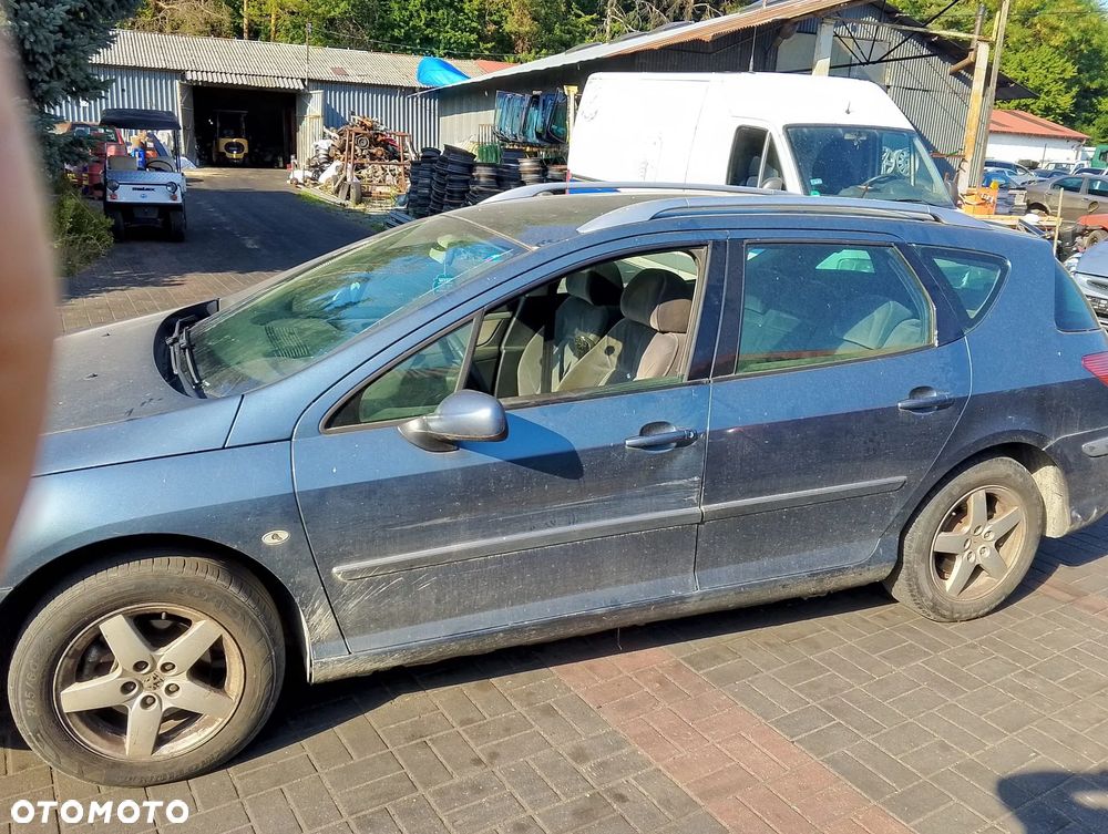 Peugeot 407 (04-08r.) 2.0 HDI 136KM. Silnik DW12TED4 Skrzynia ML6CL lakier EZW.Cały na części. GWARANCJA !!!  Przód Tył Zestaw Komplet Drzwi Klapa Zderzak Błotnik Maska Grill Atrapa Szyba Pas Lampa Lusterko Boczki Fotel Kanapa Kokpit Deska Rozdzielcza Przełącznik Włącznik Sterownik Przewody Wiązka Instalacja Moduł Komputer Czujnik Listwa Pompa Alternator Wtryski Głowica Rozrusznik Kompresor Sprzęgło Dwumas Silnik Skrzynia ABS Klimatyzacji Paliwa Wspomagania Kolektor Turbina Przepustnica Zawór Chłodnica Koło Hak Belka Sanki Zawieszenie Mcpherson Półoś Amortyzator Wydech Tłumik Zacisk Most - 4