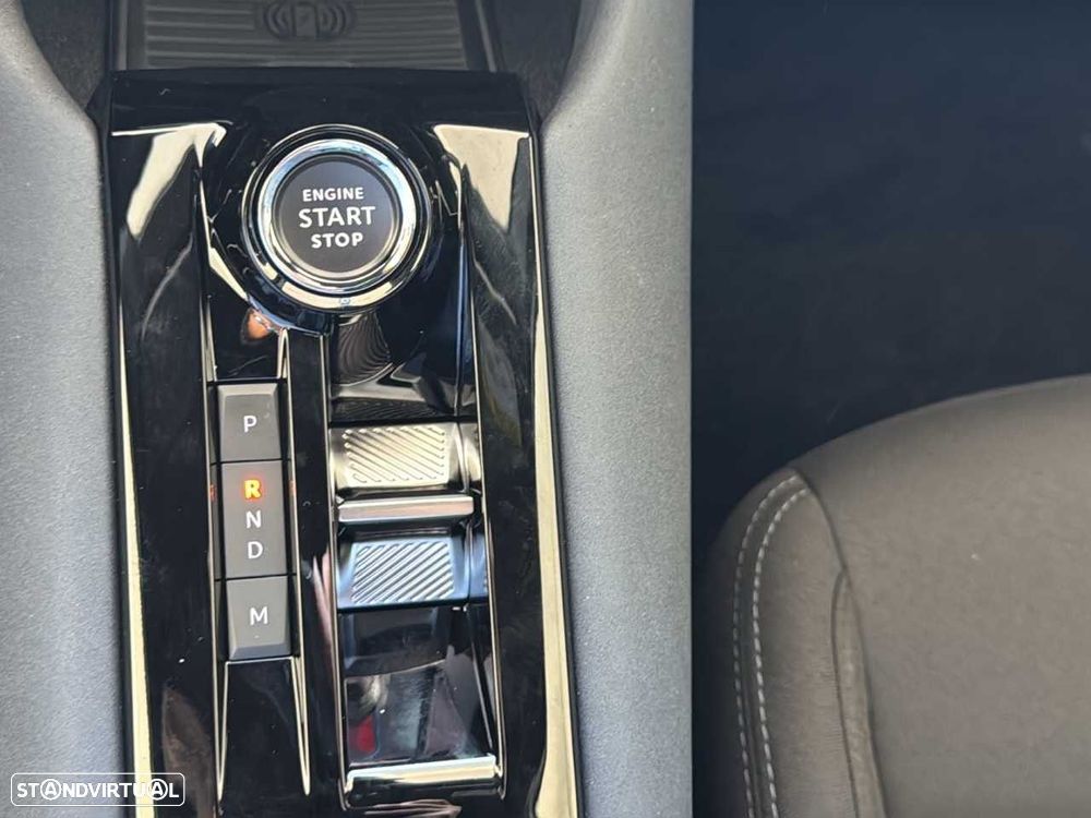 Alfa Romeo Junior 1.2 eDCT6 - 21