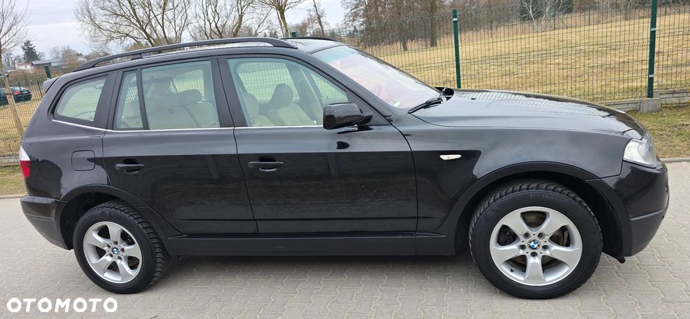 BMW X3 xDrive25i - 8