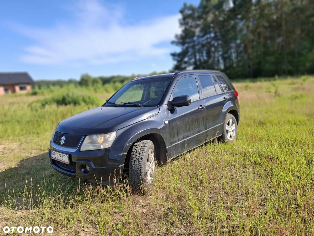 Suzuki Grand Vitara 2.0 Comfort - 3