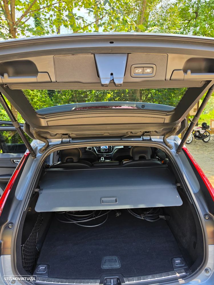 Volvo XC 60 T8 AWD Polestar Engineered - 28