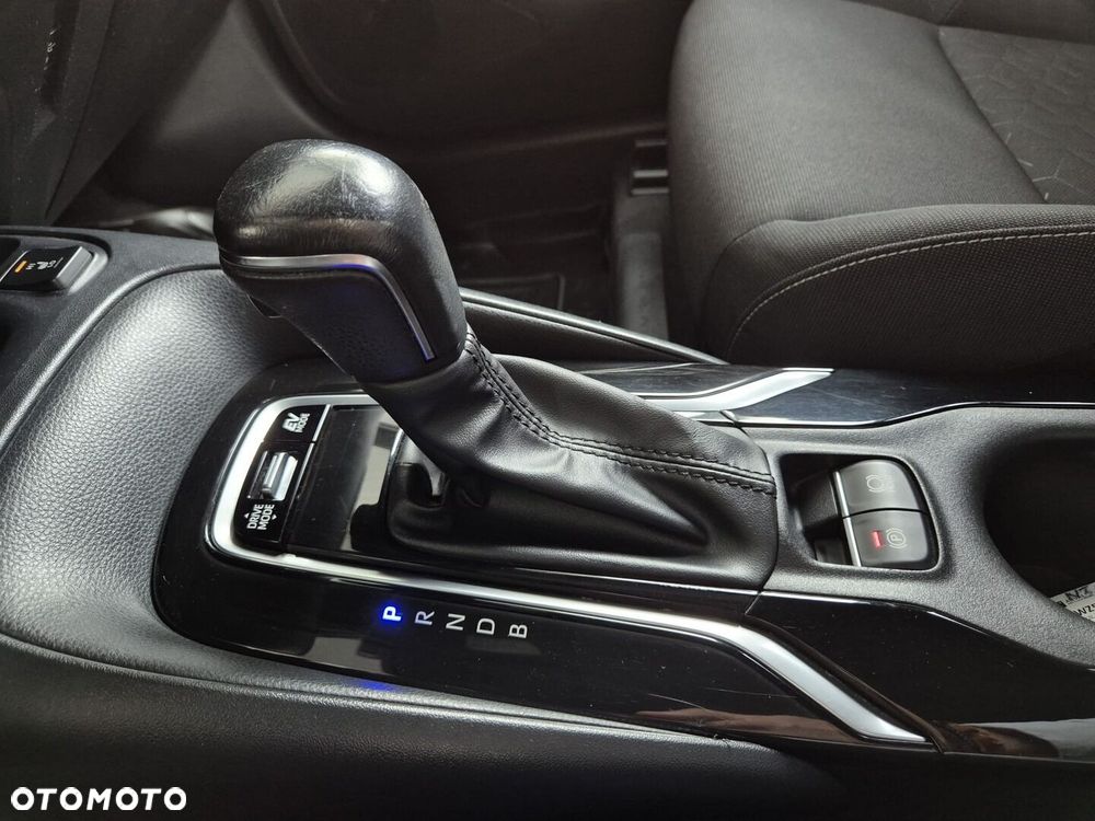 Toyota Corolla 1.8 Hybrid Comfort - 23