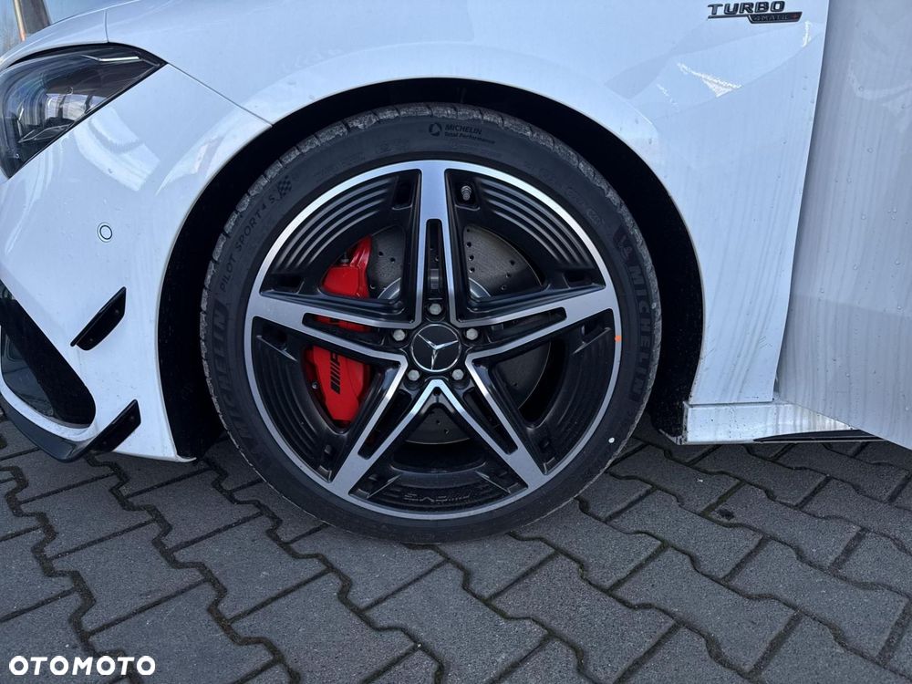 Mercedes-Benz CLA - 18