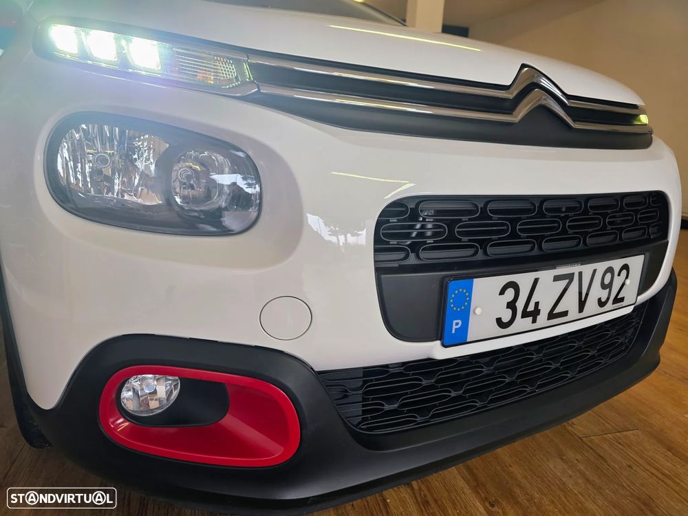 Citroën C3 1.2 PureTech Shine - 19