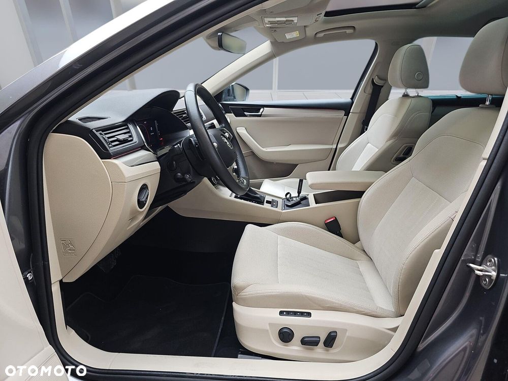 Skoda Superb 2.0 TSI Style DSG - 10