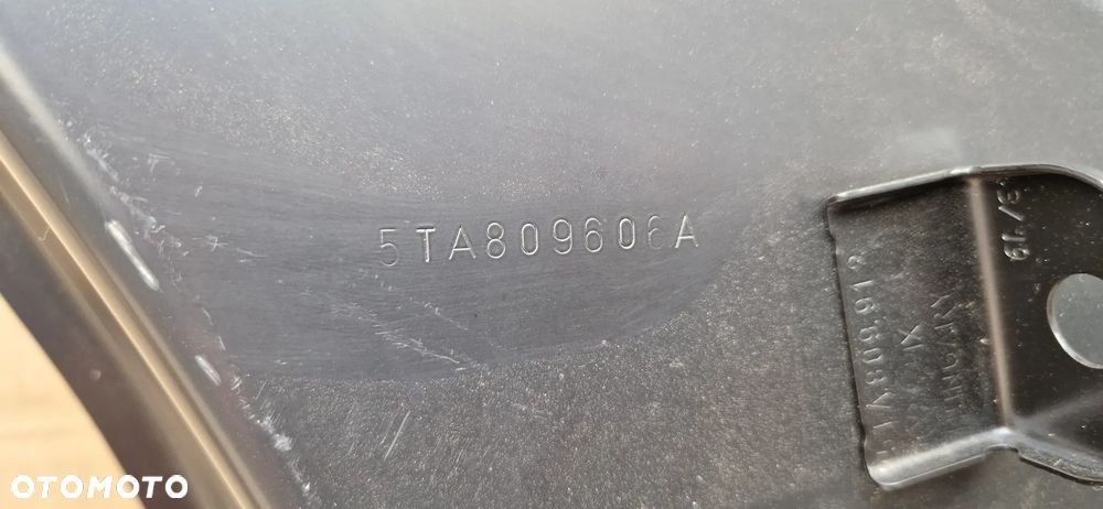VW Touran III 5TA  2015-  oryg. próg słupek poszycie prawe 5TA809606A - 5