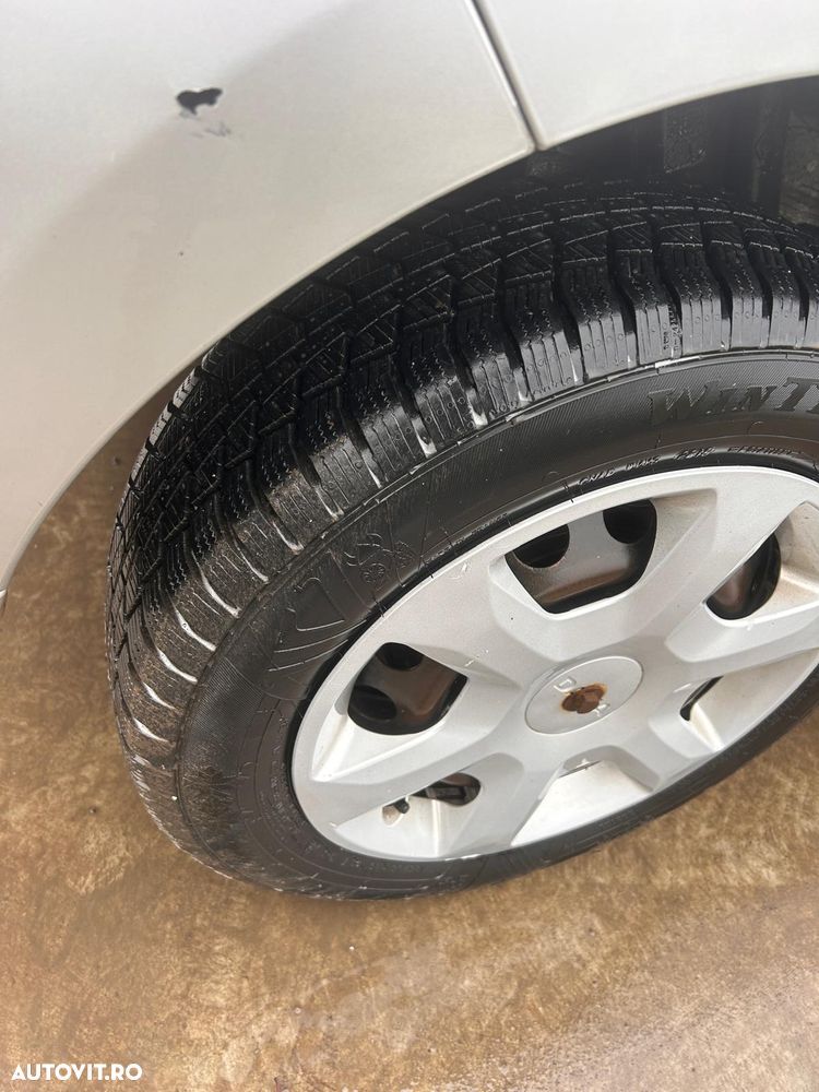 Dacia Sandero 1.2 Ambiance - 13