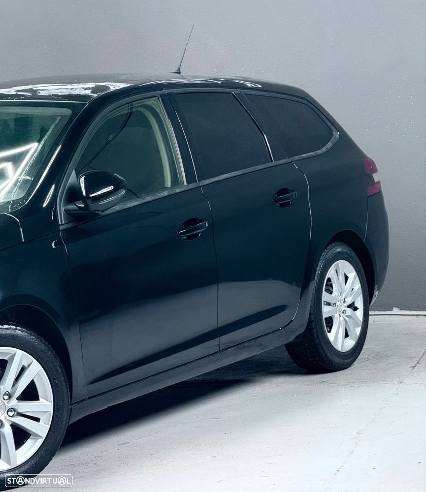 Peugeot 308 SW BlueHDi 130 EAT6 Stop & Start Allure - 8
