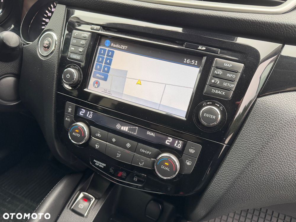 Nissan Qashqai 1.5 dCi N-Connecta - 22